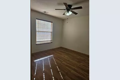 1743 W 86th Lane, Merrillville, IN 46410 - Photo 5