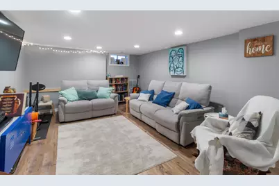 1008 Elmhurst Avenue, Valparaiso, IN 46385 - Photo 15