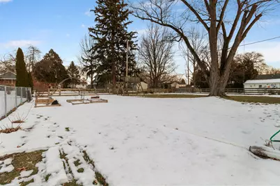 1008 Elmhurst Avenue, Valparaiso, IN 46385 - Photo 23