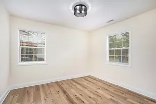 1121 Dekalb St, Gary, IN 46403 - Photo 9