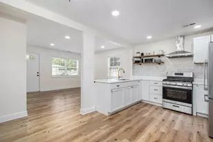 1121 Dekalb St, Gary, IN 46403 - Photo 5