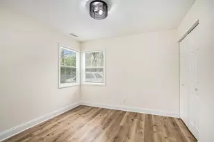 1121 Dekalb St, Gary, IN 46403 - Photo 11