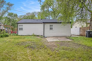 1121 Dekalb St, Gary, IN 46403 - Photo 17