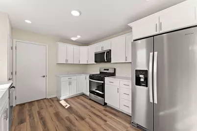 2807 W 63rd Lane, Merrillville, IN 46410 - Photo 9