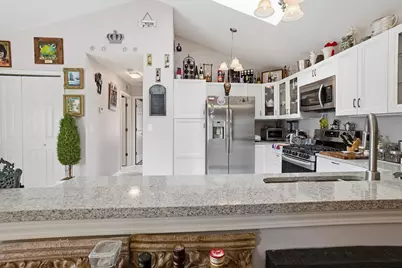 321 Valley Court, Lowell, IN 46356 - Photo 5
