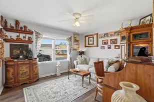 321 Valley Ct, Lowell, IN 46356 - Photo 17