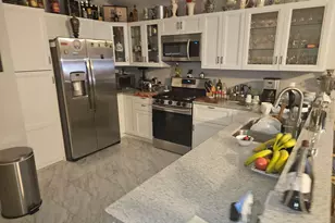 321 Valley Ct, Lowell, IN 46356 - Photo 3