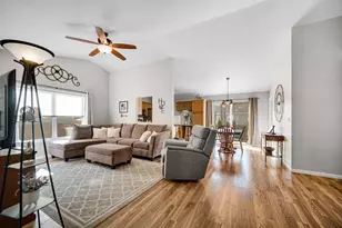 2152 Michael Dr, Portage, IN 46368 - Photo 5