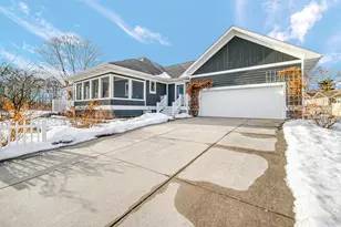 2425 Dickinson Rd, Chesterton, IN 46304 - Photo 35