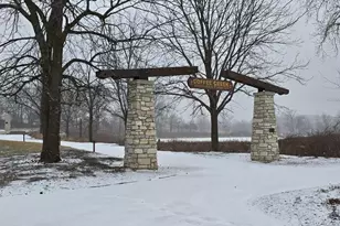 2425 Dickinson Rd, Chesterton, IN 46304 - Photo 37