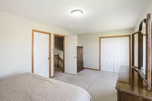 5 Harmel Dr, Valparaiso, IN 46383 - Photo 11