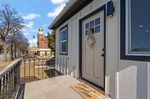 2017 Clark St, Whiting, IN 46394 - Photo 3