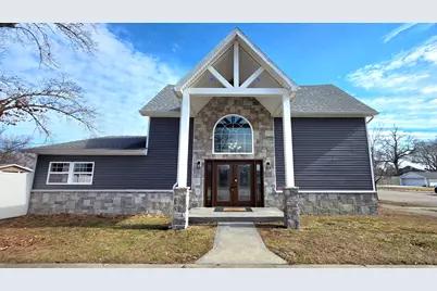 205 W Pearl Street, Hamlet, IN 46532 - Photo 1