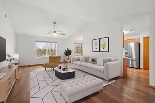 1065 Easy St, Crown Point, IN 46307 - Photo 3