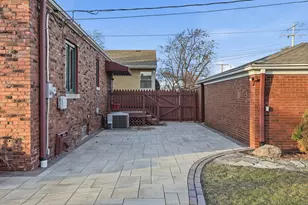 1609 Caroline Ave, Whiting, IN 46394 - Photo 27