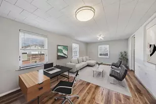 919 171st St, Hammond, IN 46324 - Photo 5