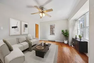 919 171st St, Hammond, IN 46324 - Photo 3