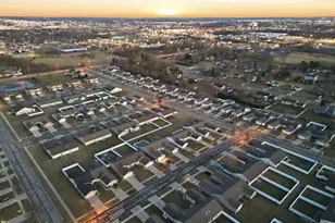 7696 Jackson St, Merrillville, IN 46410 - Photo 25