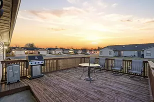 7696 Jackson St, Merrillville, IN 46410 - Photo 17