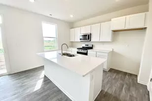 187 Cressmoor Blvd, Hobart, IN 46342 - Photo 5