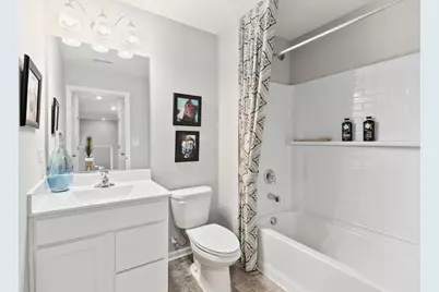 187 Cressmoor Boulevard, Hobart, IN 46342 - Photo 21