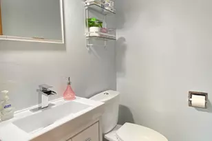 703 N Glenwood Ave, Griffith, IN 46319 - Photo 15