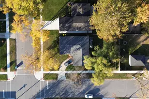 703 N Glenwood Ave, Griffith, IN 46319 - Photo 17