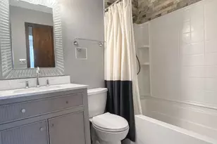 114 S Chase Dr, Crown Point, IN 46307 - Photo 15