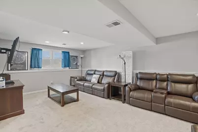 7719 Bigger Street, Merrillville, IN 46410 - Photo 15