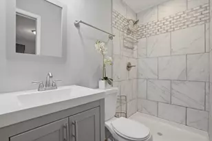 7719 Bigger St, Merrillville, IN 46410 - Photo 11