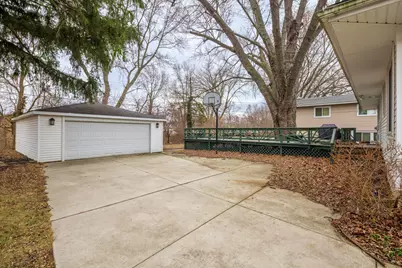 9133 Foliage Lane, Munster, IN 46321 - Photo 55