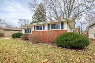 9133 Foliage Ln, Munster, IN 46321 - Photo 49