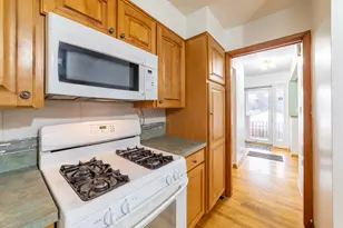 9133 Foliage Ln, Munster, IN 46321 - Photo 13