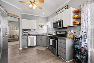 23 Abington St, Valparaiso, IN 46385 - Photo 7