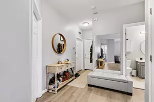 23 Abington St, Valparaiso, IN 46385 - Photo 3