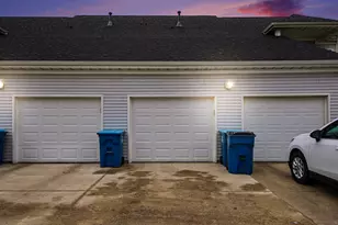 23 Abington St, Valparaiso, IN 46385 - Photo 17