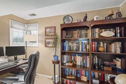 9000 Chestnut Lane, Munster, IN 46321 - Photo 21