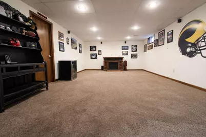 211 Whispering Boulevard, La Porte, IN 46350 - Photo 17