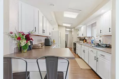 400 W McCombs Street, Winamac, IN 46996 - Photo 7