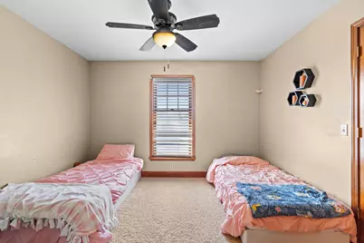 568 Shatz Drive N, Valparaiso, IN 46385 - Photo 27