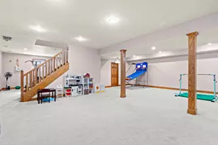 568 Shatz Dr N, Valparaiso, IN 46385 - Photo 31