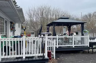 811 Henry Ct, Hobart, IN 46342 - Photo 35