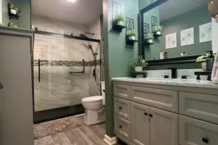 811 Henry Ct, Hobart, IN 46342 - Photo 19