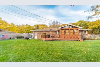 6799 Laurel Avenue, Portage, IN 46368 - Photo 31