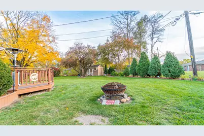 6799 Laurel Avenue, Portage, IN 46368 - Photo 33