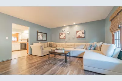 6799 Laurel Avenue, Portage, IN 46368 - Photo 5