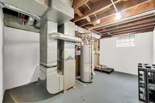 6833 Baring Ave, Hammond, IN 46324 - Photo 15