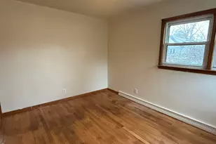 7021 Osborn Ave, Hammond, IN 46323 - Photo 9