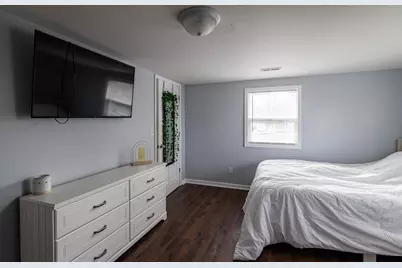 1226 S Ash Street, Hobart, IN 46342 - Photo 9