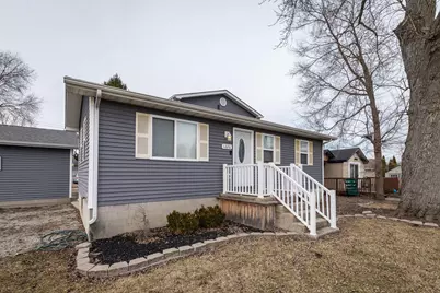 1226 S Ash Street, Hobart, IN 46342 - Photo 1